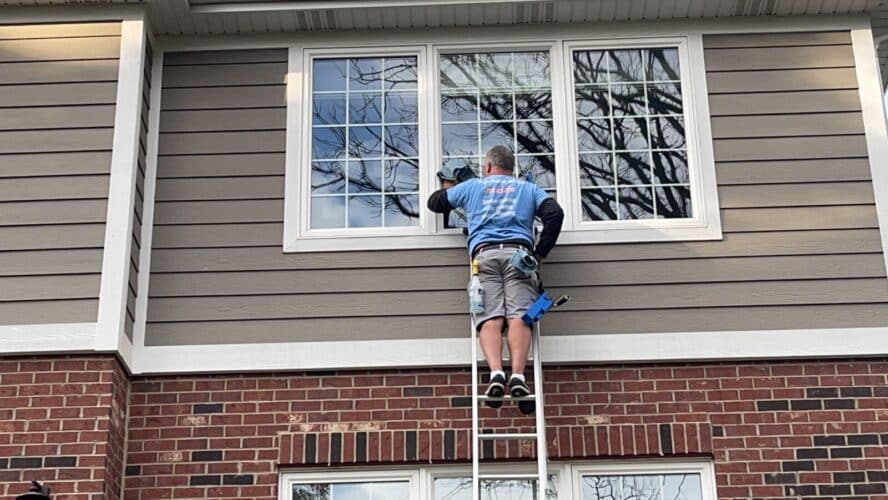 Window cleaning services Chicago & Suburbs, IL